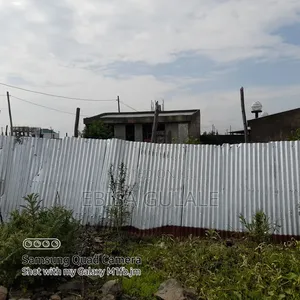 3bdrm Farm House in Oromia-Finfinne for sale