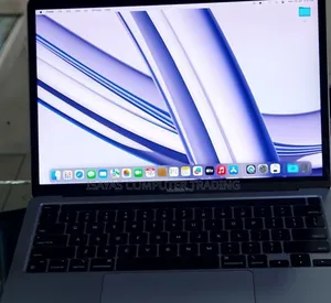 New Laptop Apple MacBook 8GB SSD 256GB
