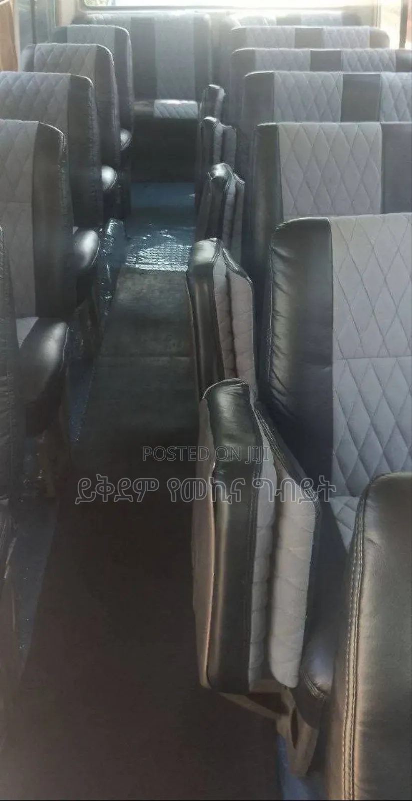 Mitsubishi Fuso Rosa 2002 White