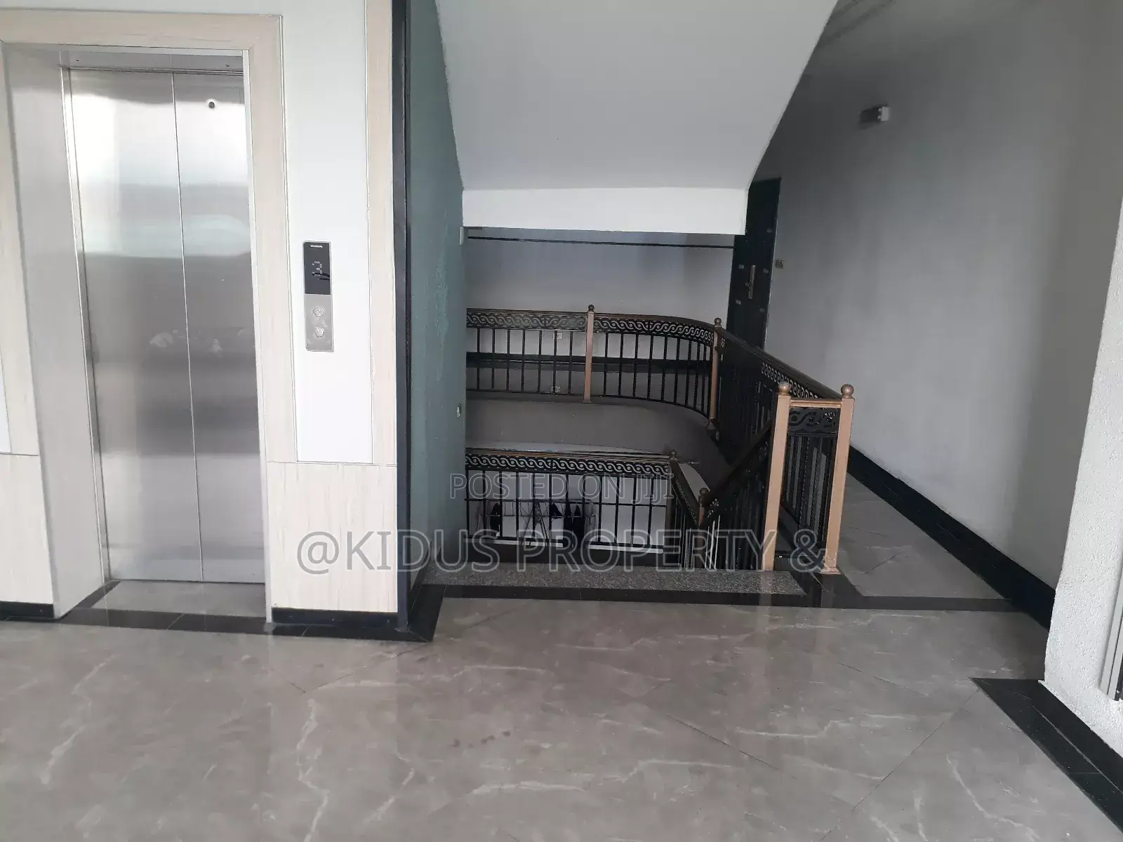 2bdrm Apartment in Behind Africa, Nifas Silk-Lafto for rent