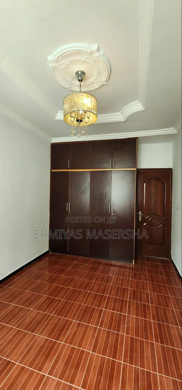 Furnished 5bdrm Villa in Yeka for sale