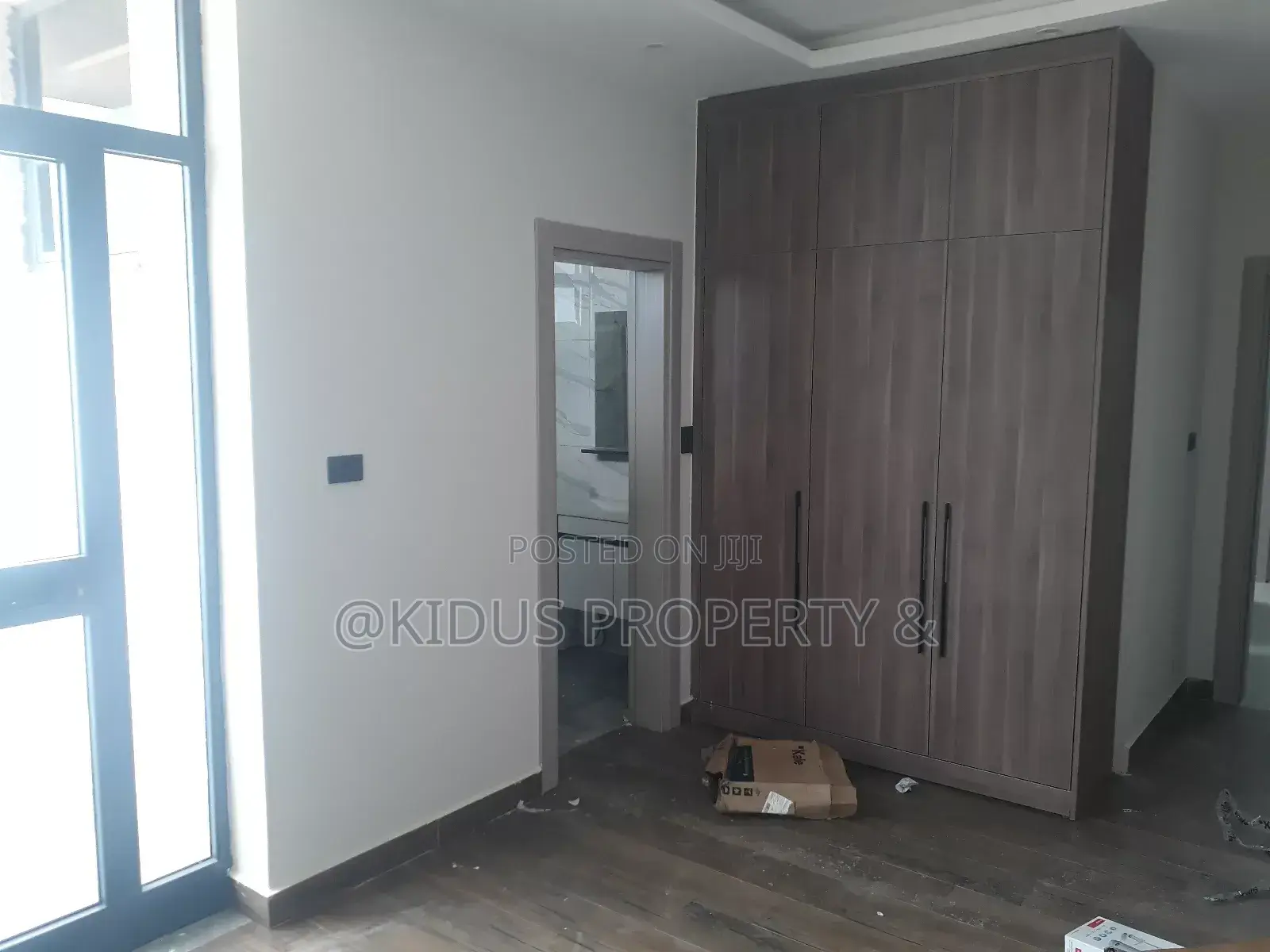 2bdrm Apartment in Around Mekanisa, Nifas Silk-Lafto for rent