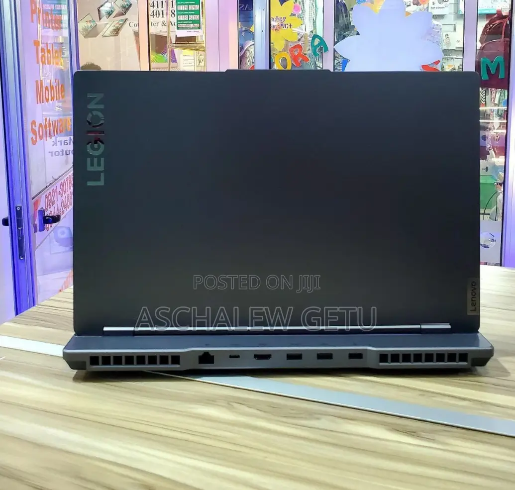 New Laptop Lenovo Legion 5 16GB AMD Ryzen 7 SSD 512GB
