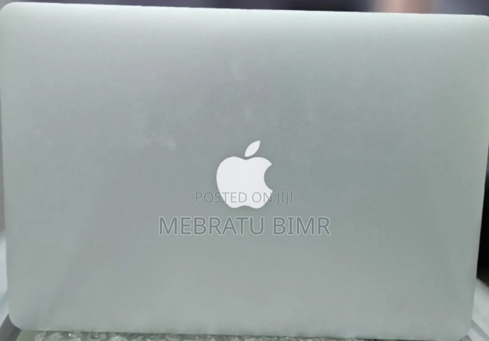 New Laptop Apple MacBook Air 2017 8GB Intel Core I5 SSD 256GB