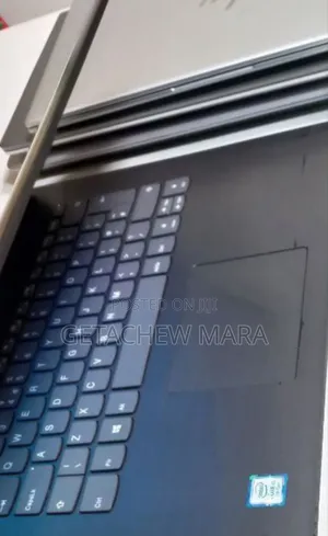 New Laptop Lenovo Ideapad 3 4GB Intel Core I5 SSD 1T