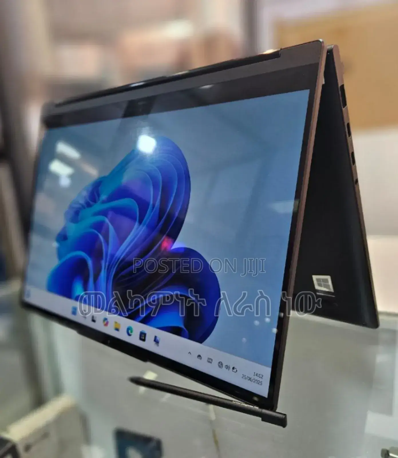 New Laptop Lenovo Yoga 9i 16GB Intel Core I7 SSD 512GB