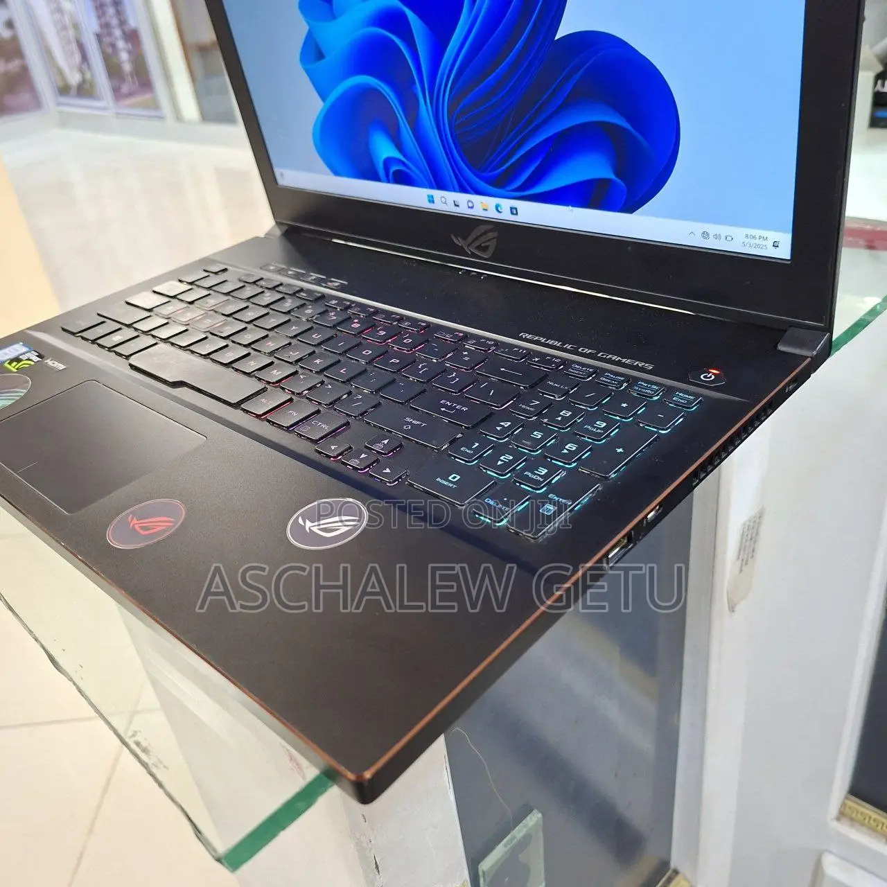 New Laptop Asus ROG Zephyrus G15 16GB Intel Core I7 SSD 128GB