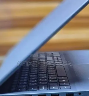 Photo - New Laptop Dell XPS 15 8GB Intel Core I5 SSD 512GB