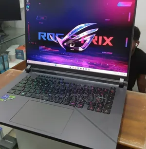 New Laptop Asus ROG Strix G15 32GB Intel Core I9 SSD 1T