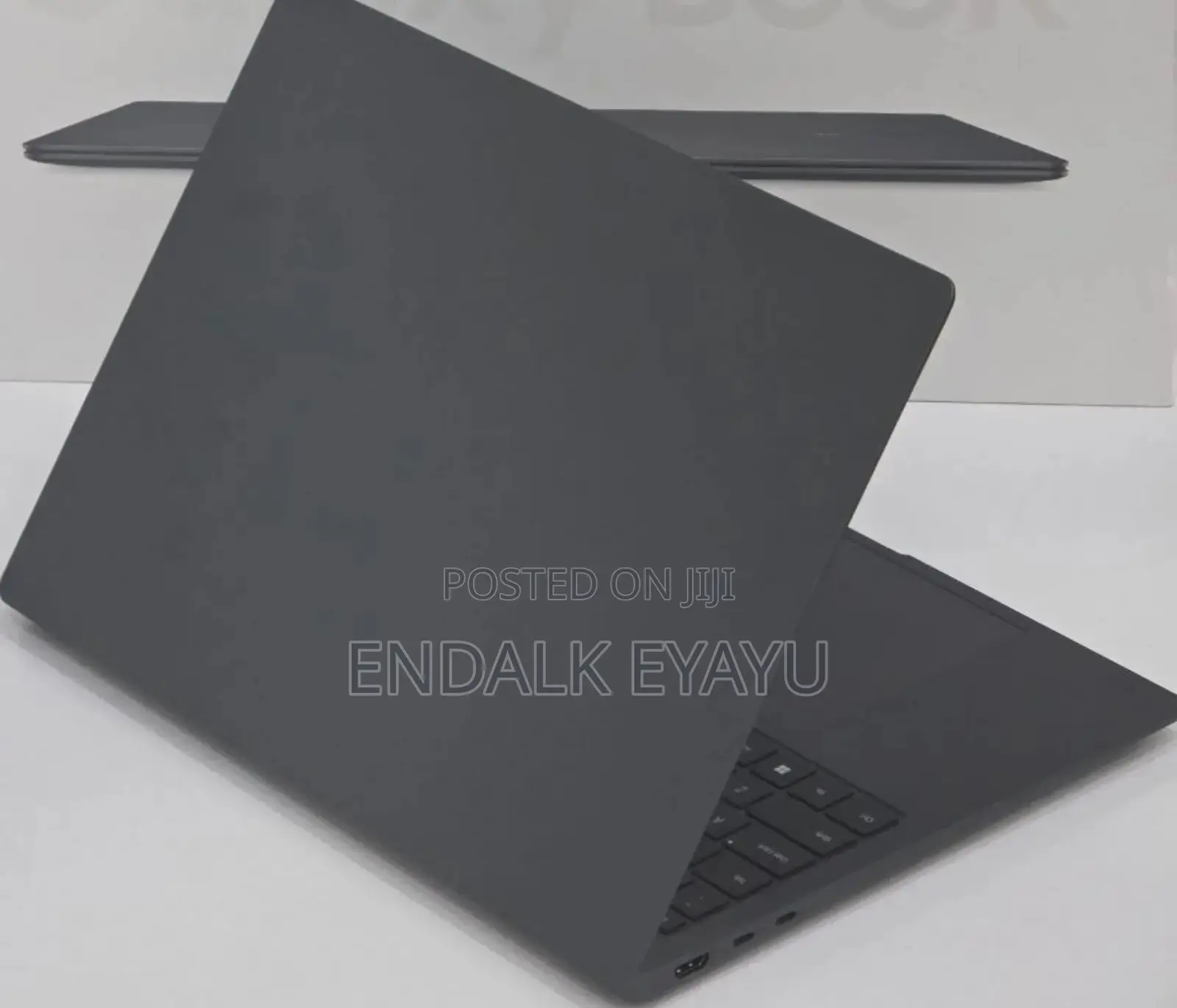 New Laptop Samsung 16GB Intel Core I7 SSD 1T