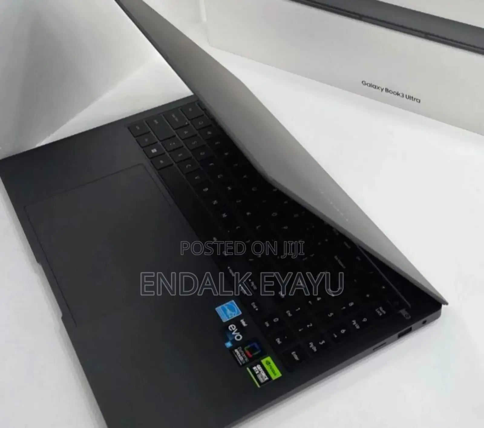 New Laptop Samsung 16GB Intel Core I7 SSD 1T