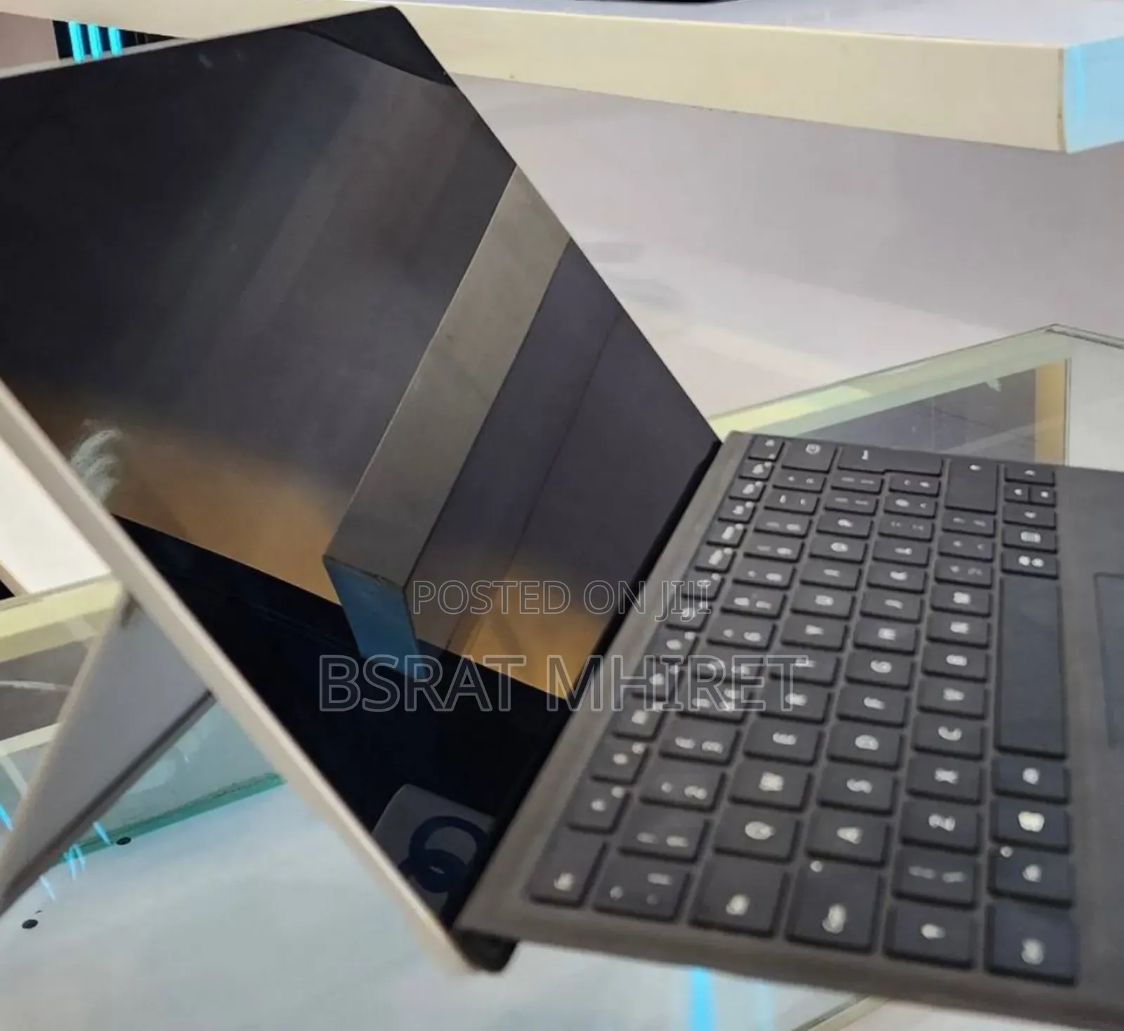 New Laptop Microsoft Surface Pro 7 8GB Intel Core I5 SSD 256GB