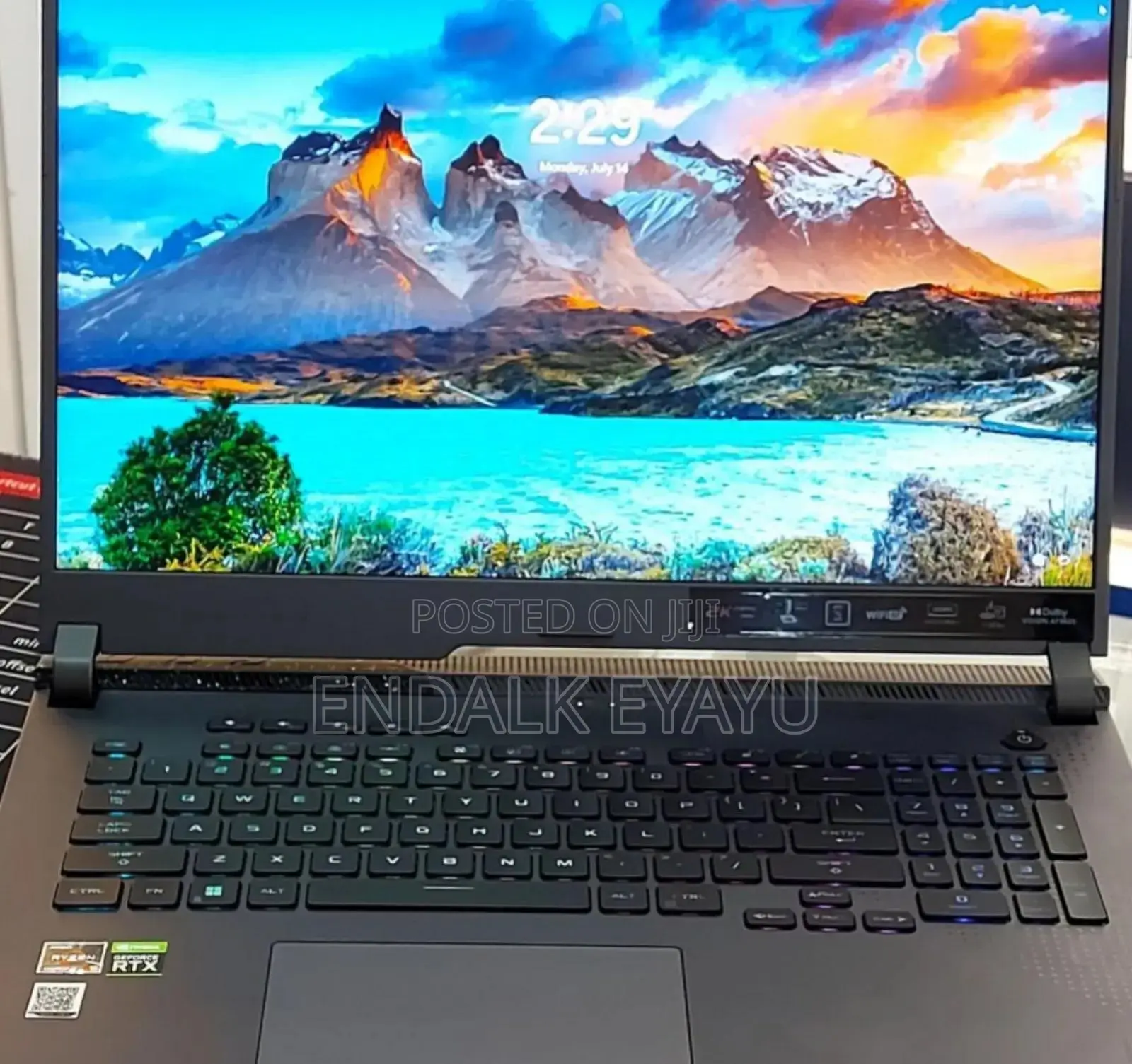 New Laptop Asus ROG Strix G17 16GB AMD Ryzen 9 SSD 1T