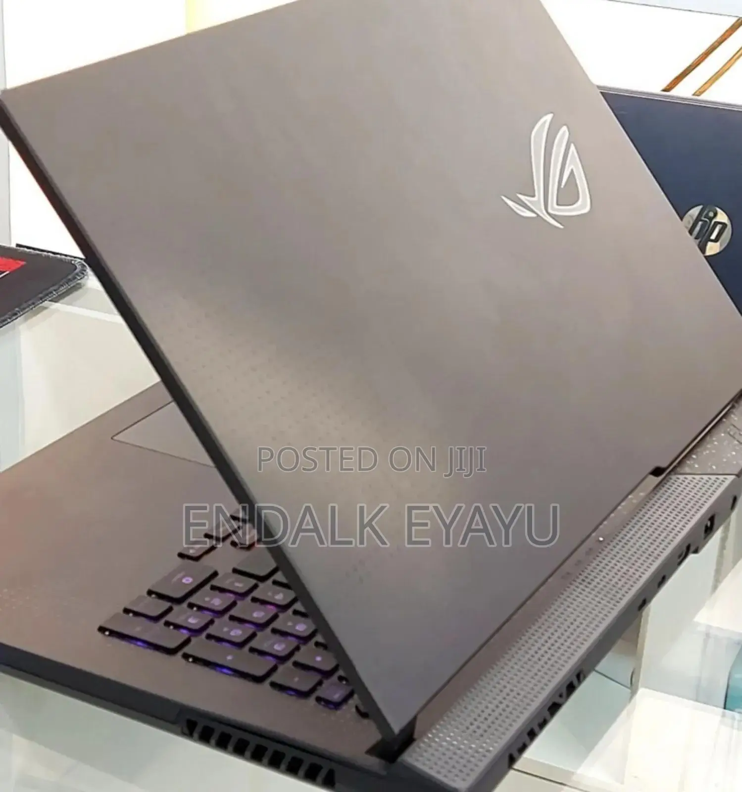 New Laptop Asus ROG Strix G17 16GB AMD Ryzen 9 SSD 1T