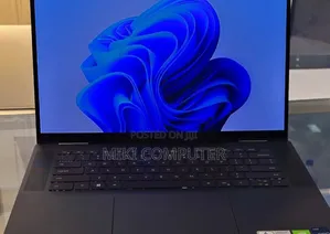 New Laptop Dell Inspiron 15 16GB Intel Core I7 SSD 1T