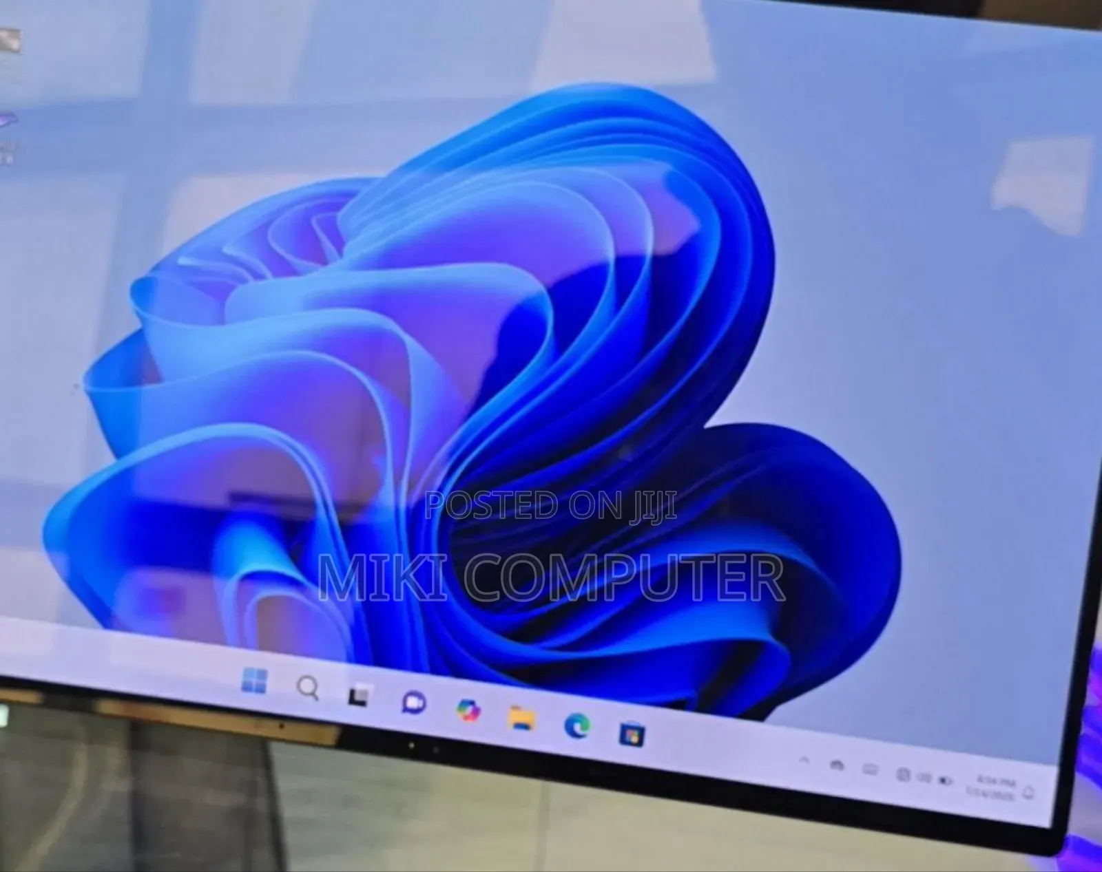 New Laptop Asus Zenbook 14 UX434 16GB Intel Core I7 SSD 1T