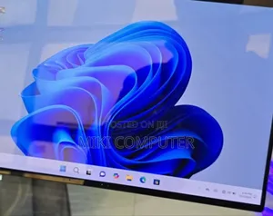 New Laptop Asus Zenbook 14 UX434 16GB Intel Core I7 SSD 1T