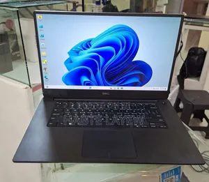 New Laptop Dell Precision 5540 16GB Intel Core I7 SSD 512GB