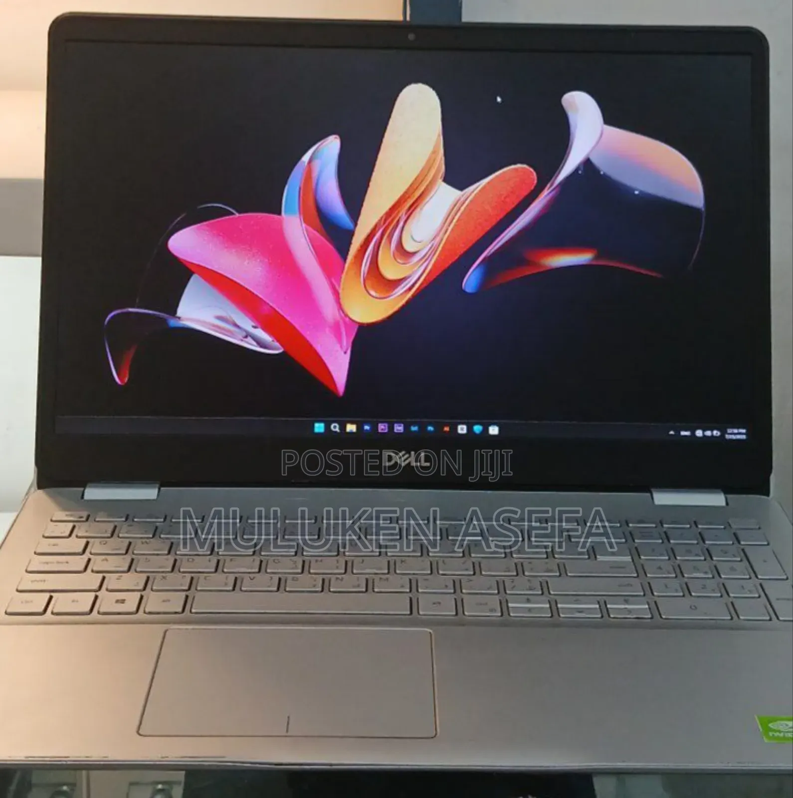 New Laptop Dell Inspiron 15 16GB Intel Core I7 SSD 1T