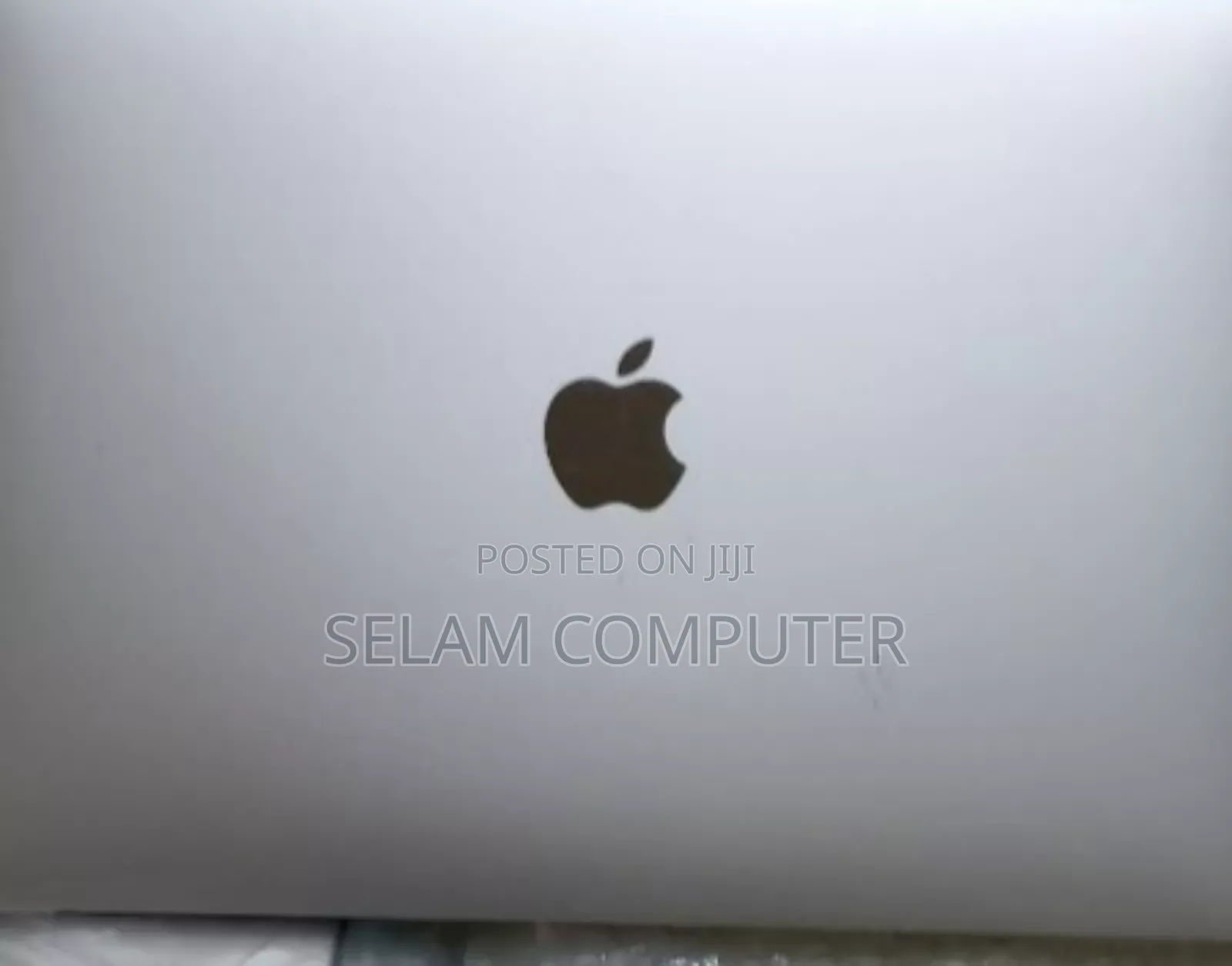 New Laptop Apple MacBook Pro 2017 8GB Intel Core I5 SSD 256GB