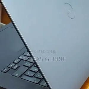 New Laptop Dell 16GB Intel Core I7 SSD 512GB