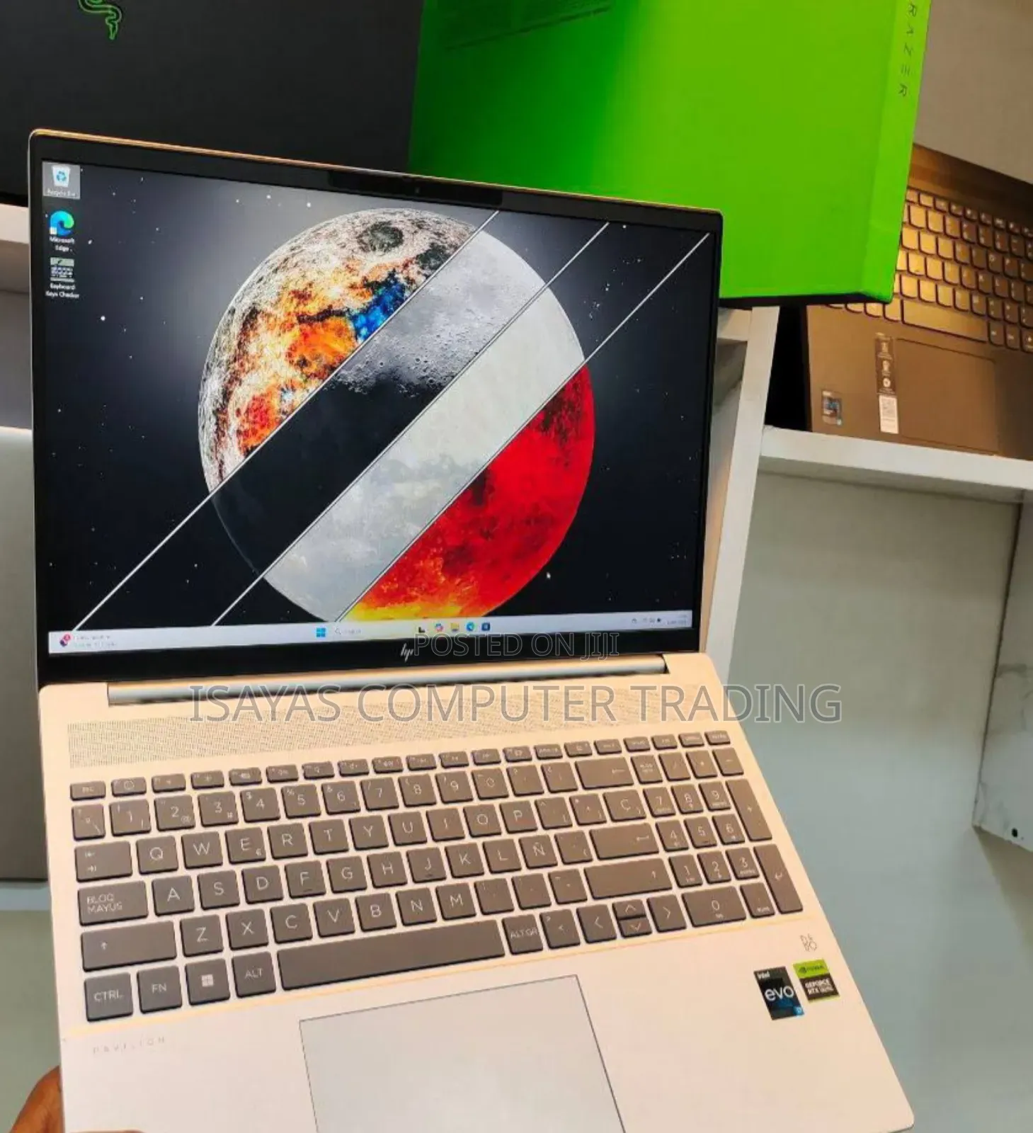 New Laptop HP Pavilion 14 16GB Intel Core I7 SSD 512GB