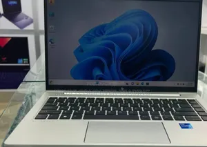 New Laptop HP EliteBook 840 G8 16GB Intel Core I7 SSD 512GB