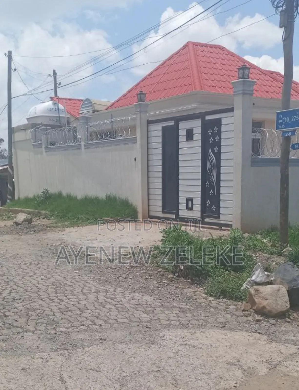 Furnished 2bdrm House in Yeka for sale