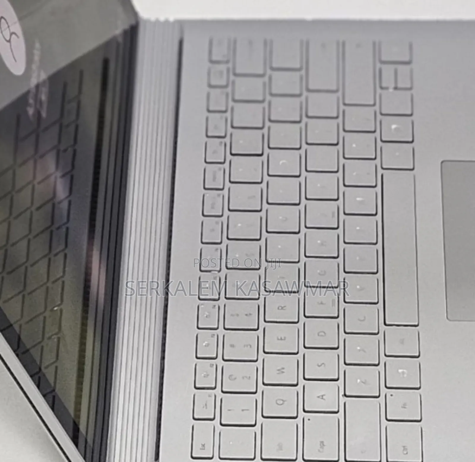 New Laptop Microsoft Surface Book 3 16GB Intel Core I7 SSD 256GB