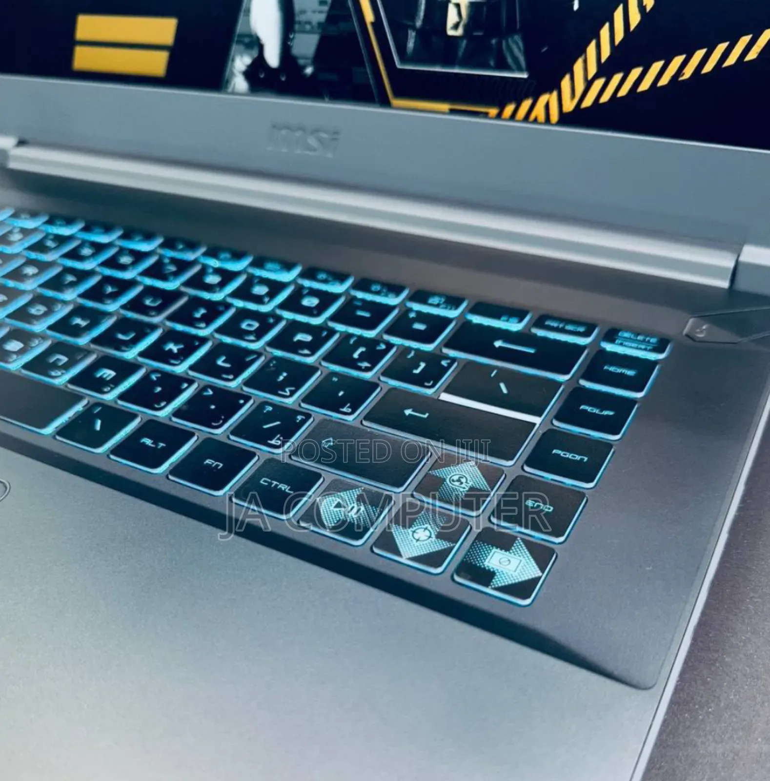 New Laptop MSI Pulse GL66 16GB Intel Core I7 SSD 512GB