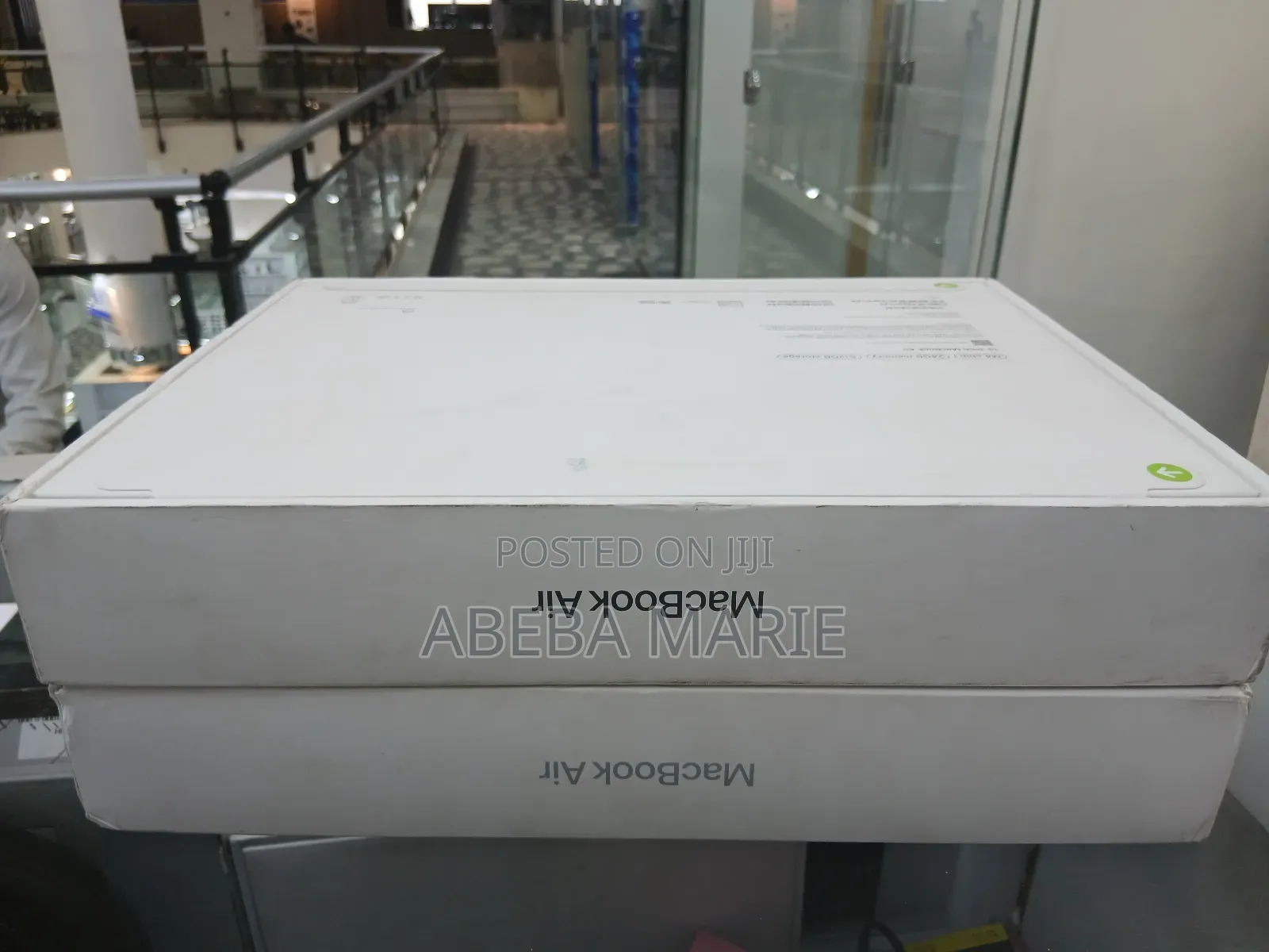 New Laptop Apple MacBook Air 2025 M4 13-Inch 24GB Apple M4 SSD 512GB