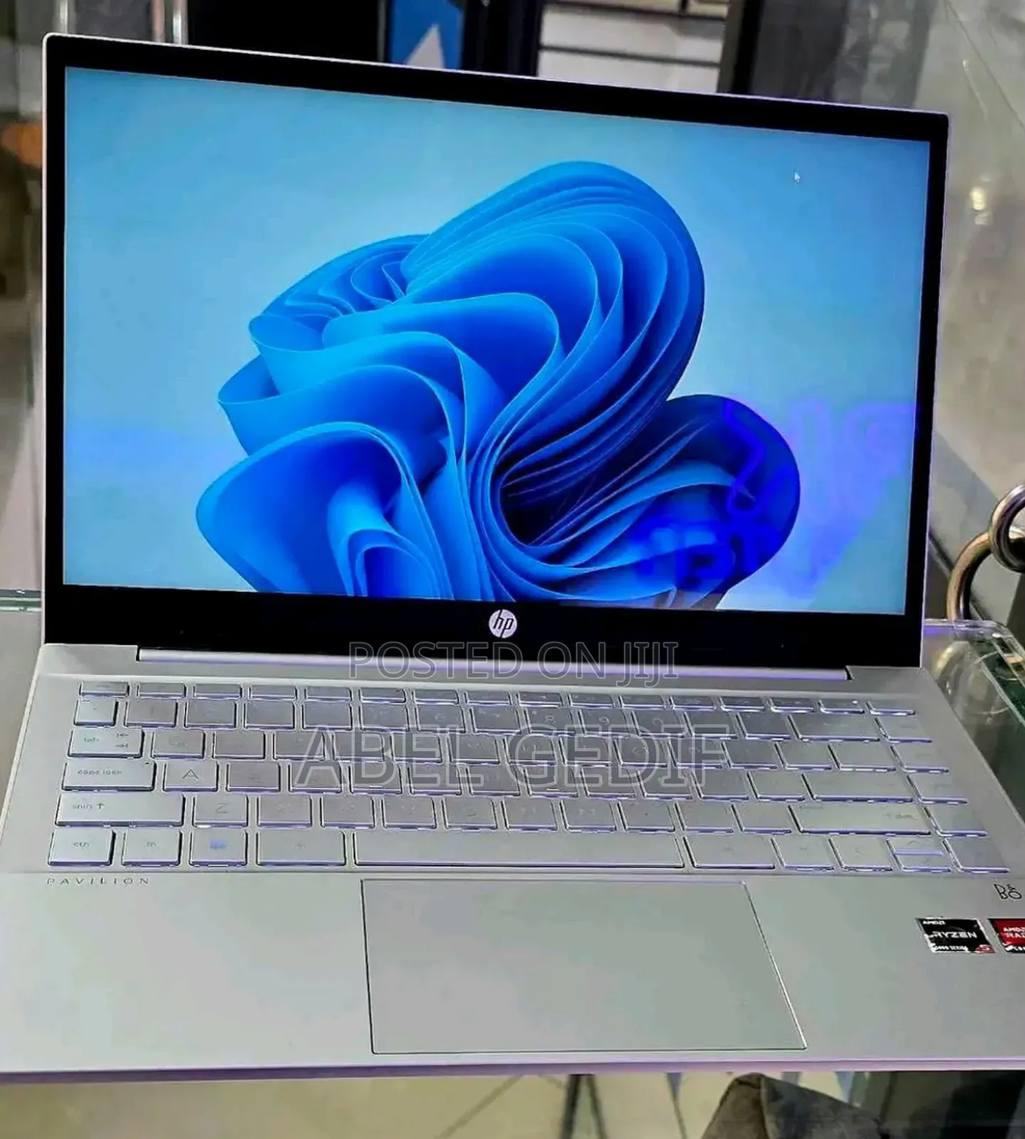 New Laptop HP Pavilion 14 16GB AMD Ryzen 5 SSD 512GB