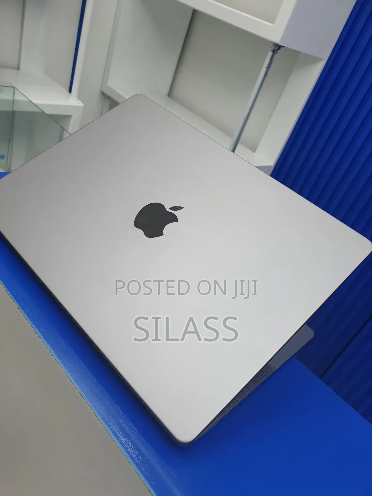 New Laptop Apple MacBook Pro 2021 M1 32GB Apple M1 Max SSD 2T