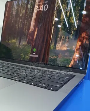 New Laptop Apple MacBook Pro 2021 M1 32GB Apple M1 Pro SSD 2T