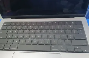 New Laptop Apple MacBook Pro 2021 M1 32GB Apple M1 Pro SSD 2T