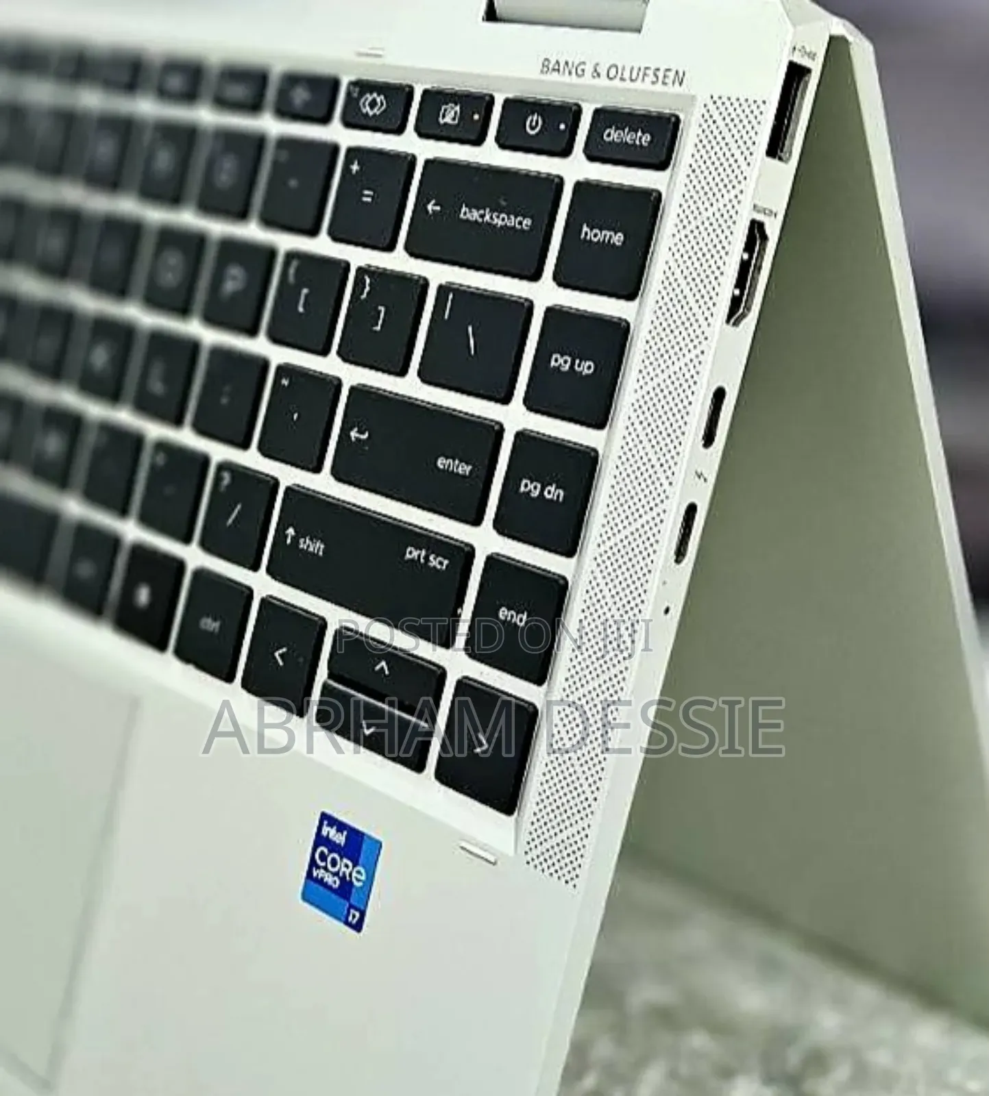 New Laptop HP EliteBook 1040 G8 16GB Intel Core I7 SSD 512GB