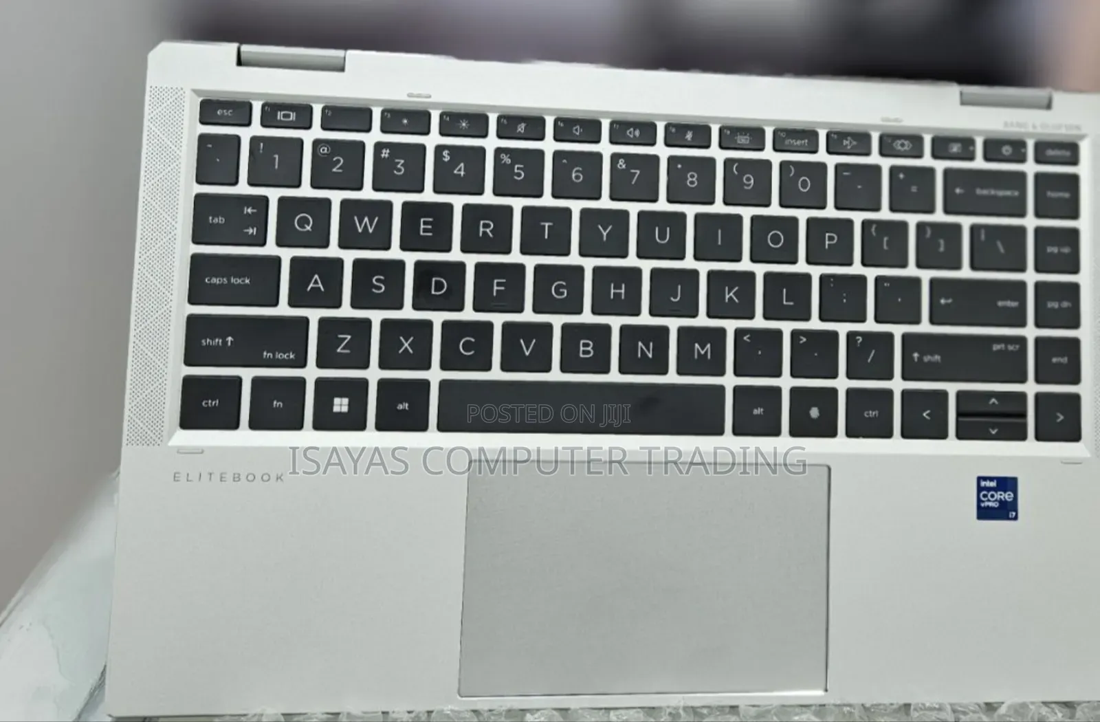 New Laptop HP EliteBook 1040 G8 16GB Intel Core I7 SSD 512GB