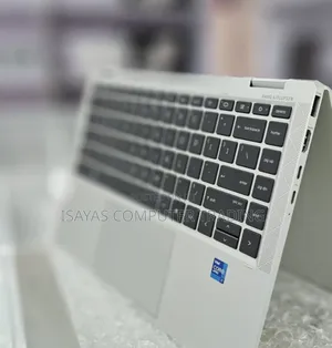 New Laptop HP EliteBook 1040 G8 16GB Intel Core I7 SSD 512GB