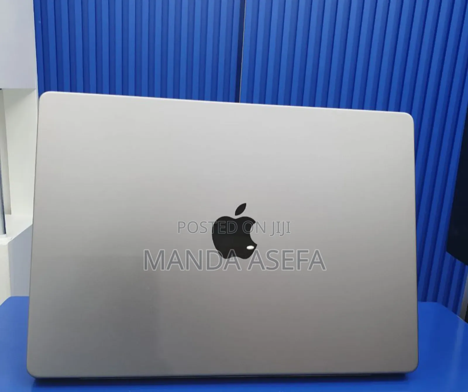 New Laptop Apple MacBook Pro M1 32GB Apple M1 Max SSD 2T