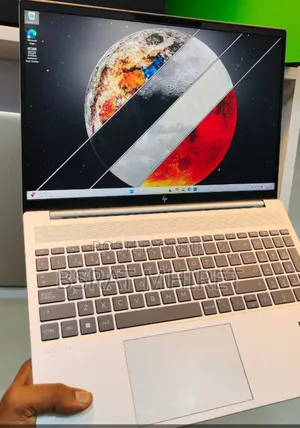 Photo - New Laptop HP Victus 16 16GB Intel Core I7 SSD 512GB