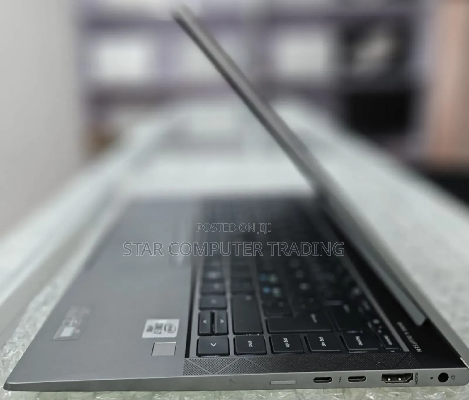 New Laptop HP ZBook Firefly 14 G7 32GB Intel Core I7 SSD 1T