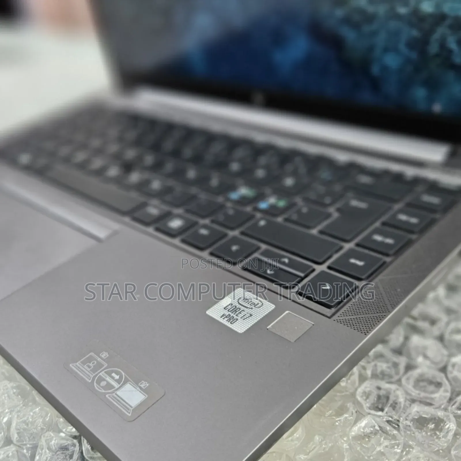 New Laptop HP ZBook Firefly 14 G7 32GB Intel Core I7 SSD 1T