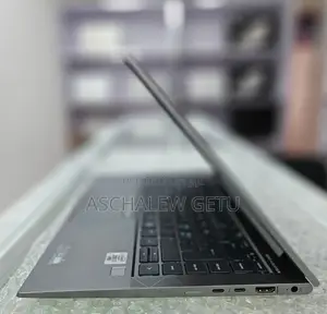 Photo - New Laptop HP ZBook Create G7 32GB Intel Core I7 SSD 1T