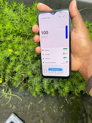 Photo - Samsung Galaxy A30 64 GB Blue