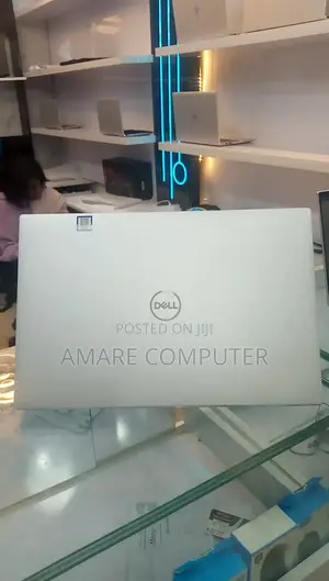 New Laptop Dell XPS 17 9720 64GB Intel Core I9 SSD 4T