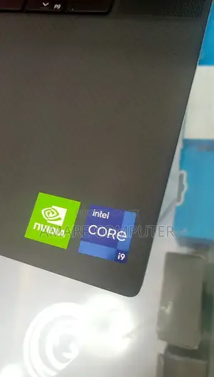 New Laptop Dell XPS 17 9720 64GB Intel Core I9 SSD 4T