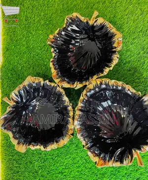 Photo - ከንፁህ ሸክላ የተሰሩ ማቅረቢያዎ