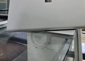 New Laptop Microsoft Surface Book 3 16GB Intel Core I7 SSD 256GB