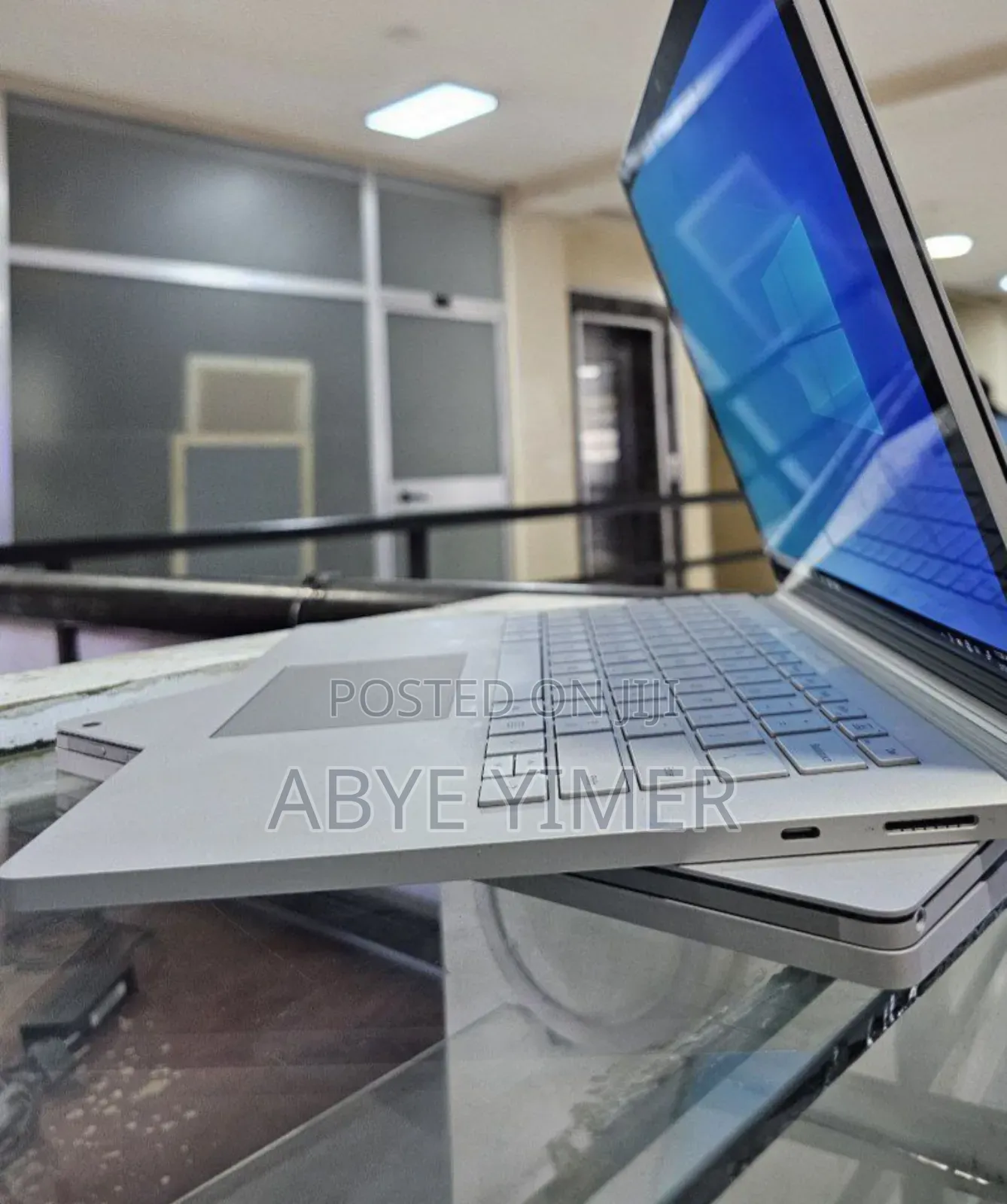 New Laptop Microsoft Surface Book 3 16GB Intel Core I7 SSD 256GB