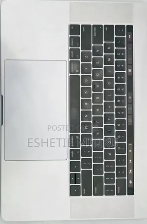 Photo - New Laptop Apple MacBook 2016 16GB Intel Core I7 SSD 500GB